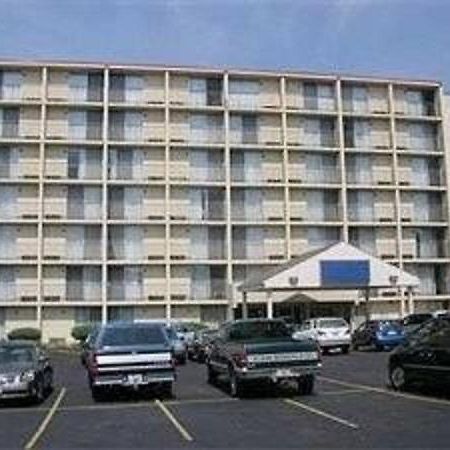 Broadview Inn Suites Гейлсбург Екстер'єр фото